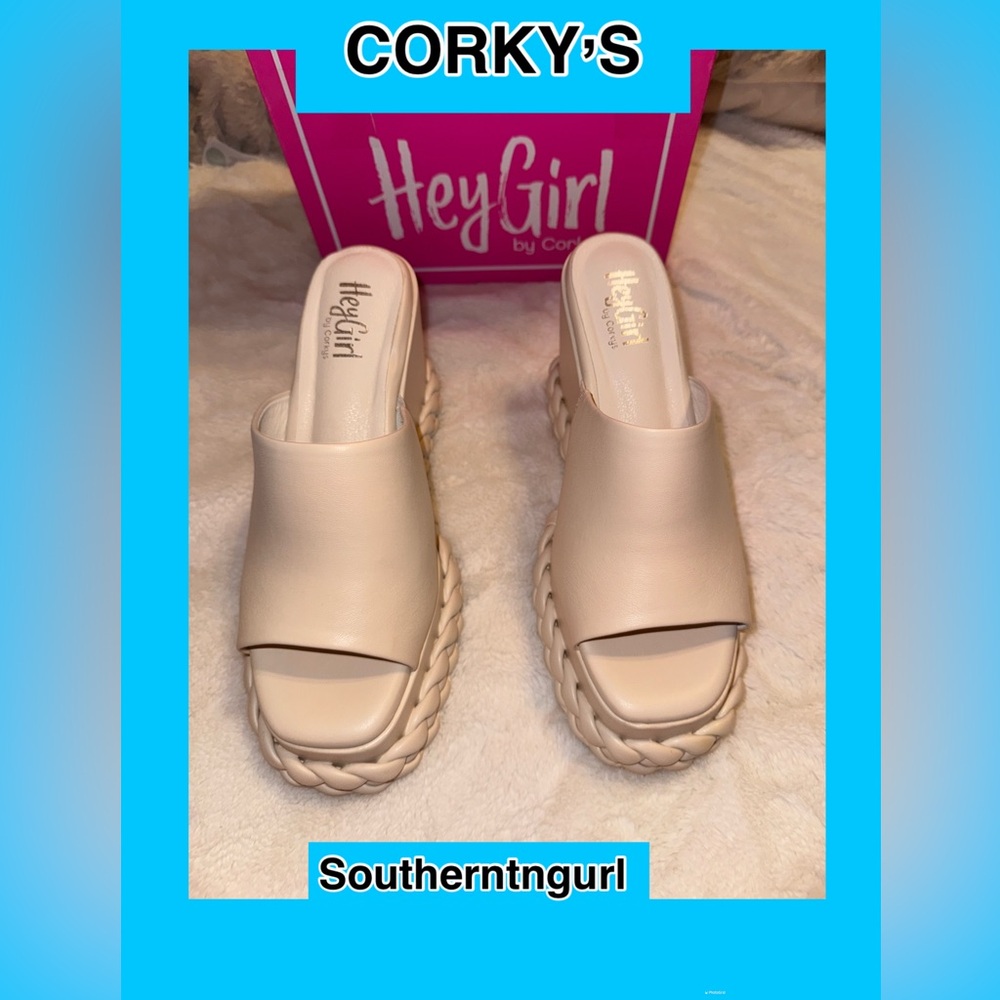 NWT CORKYS “ Resting Beach Face “ Wedge Platform Sandals Platforms Wedges - Picture 3 of 15